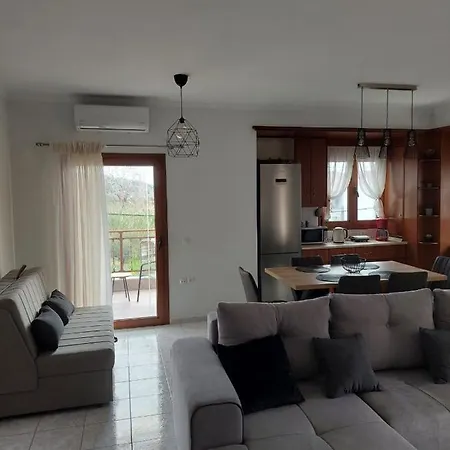 Myloi Well Apartment Sykia